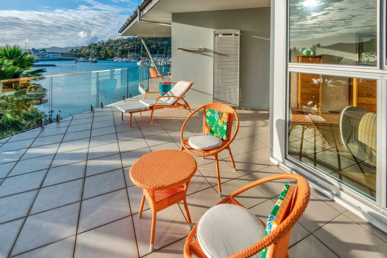 Pavillions Penthouse 25 - Luxury Waterfront Apartment With Private Roof Top Pool And Buggy Хамилтън Айлънд Екстериор снимка